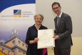Honorary Doctorate for Aldegonde Brenninkmeijer-Werhahn